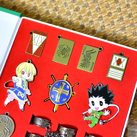 Anime Hunter X Hunter Badges Keychains Necklaces Pendant Set Cosplay Prop Collection Accessories Gifts Box Toys