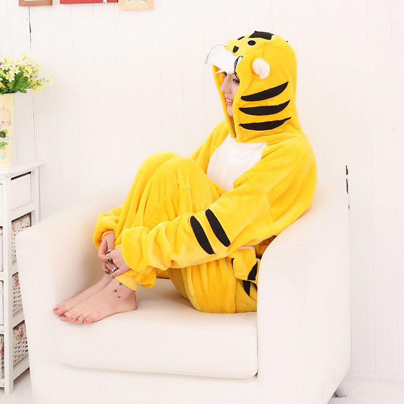 Kids  Sleepwear Cute Tiger Flannel Pajamas Sets Long Sleeve Animal Pajamas Children Pyjama Homewear